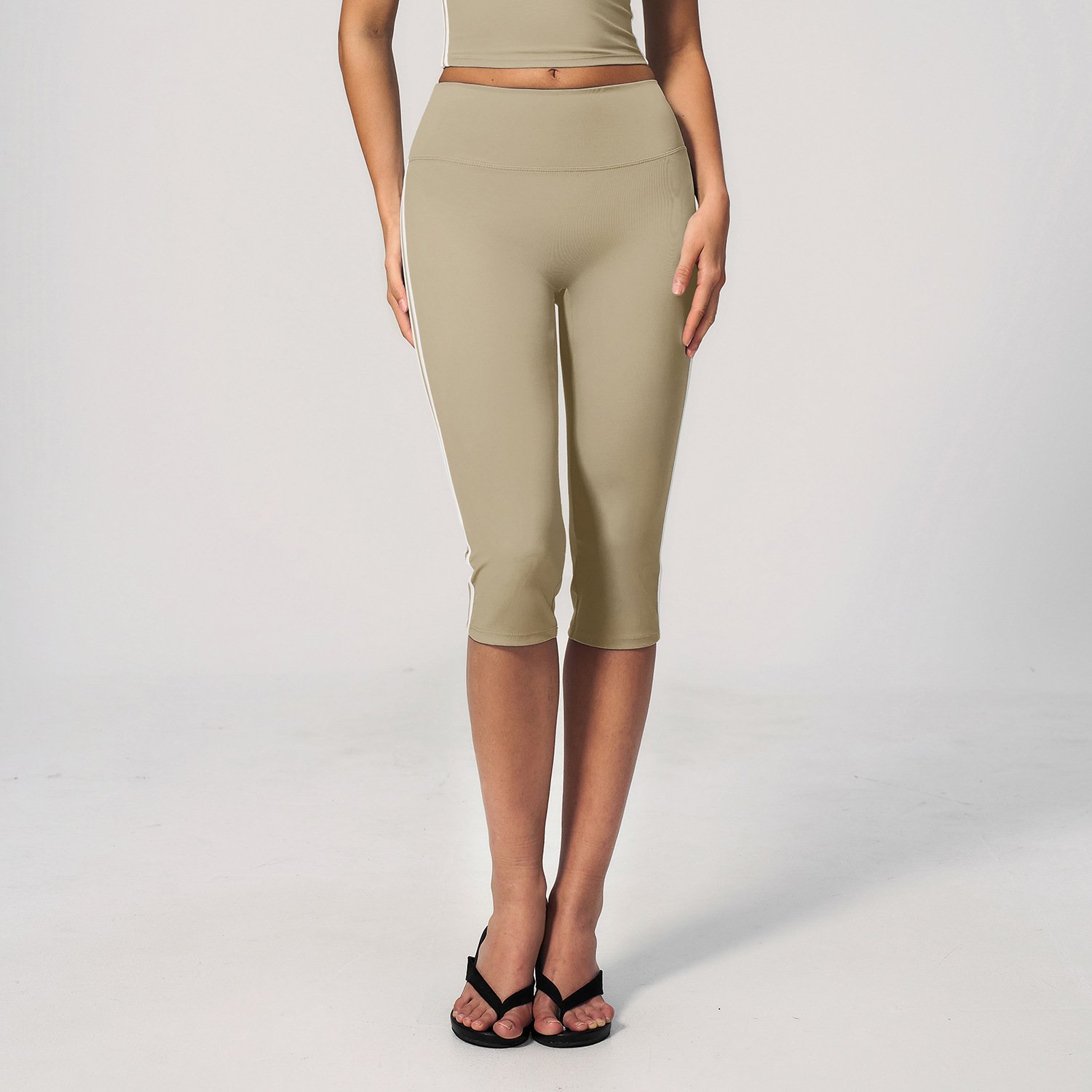 Sports Apparel Women’s Activewear Wholesale Yoga Clothing Manufacturer Custom Logo Yoga Leggings