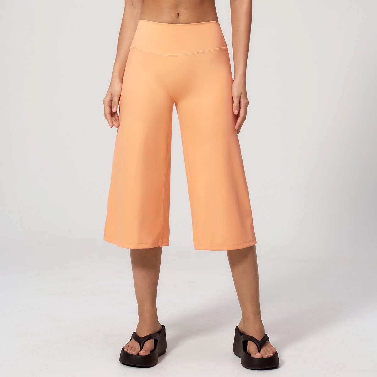 Small Batch Activewear Custom Logo Yoga Wear Manufacturer Bulk Cropped Wide Leg Pants