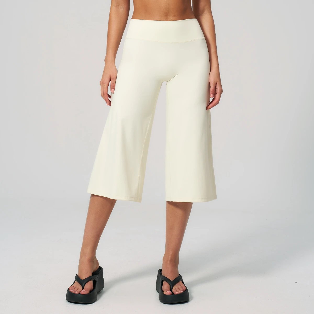 Small Batch Activewear Custom Logo Yoga Wear Manufacturer Bulk Cropped Wide Leg Pants