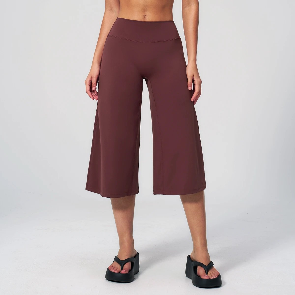 Small Batch Activewear Custom Logo Yoga Wear Manufacturer Bulk Cropped Wide Leg Pants