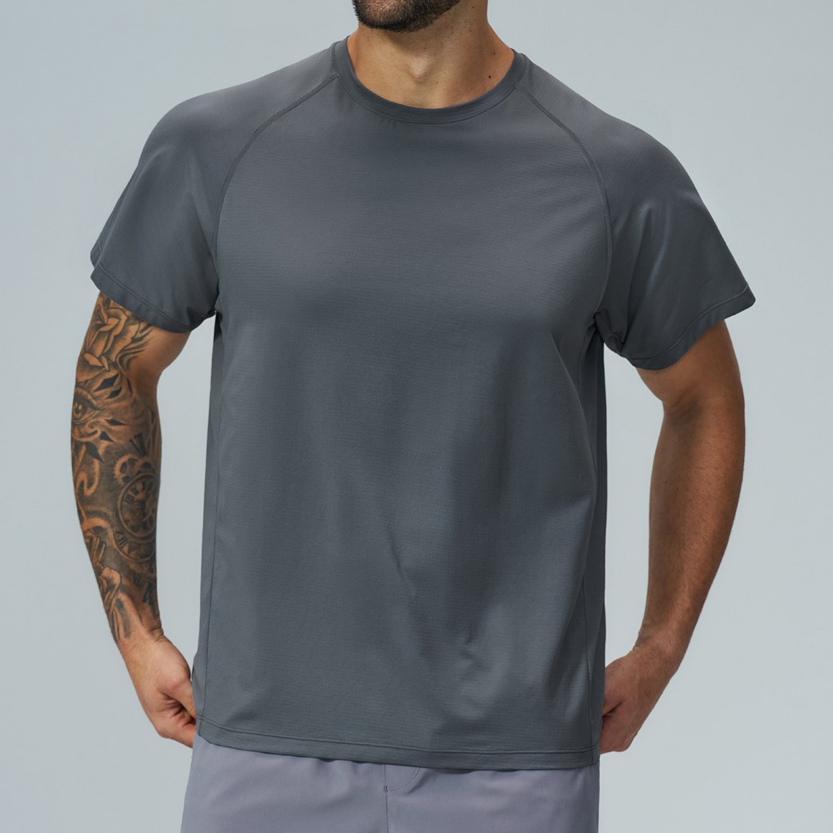 Men’s Breathable Activewear T-Shirt – Custom Sportswear Manufacturer Style for Outdoor Fitne...