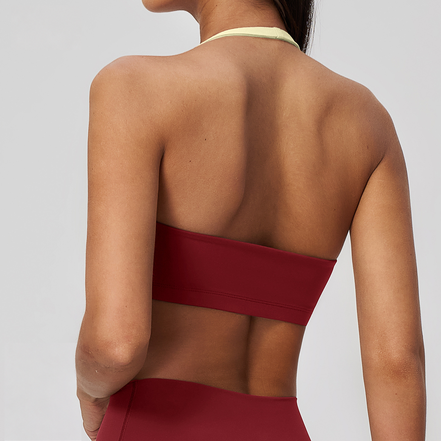 Gym Wear in Bulk Activewear Manufacturing Wholesale Fitness Apparel High Support Sports Bra