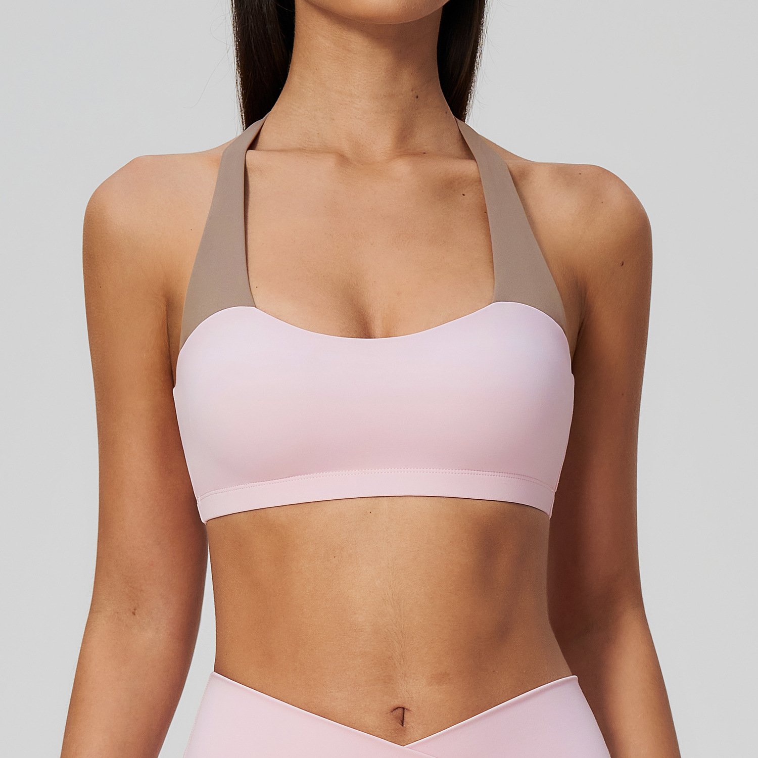 Gym Wear in Bulk Activewear Manufacturing Wholesale Fitness Apparel High Support Sports Bra