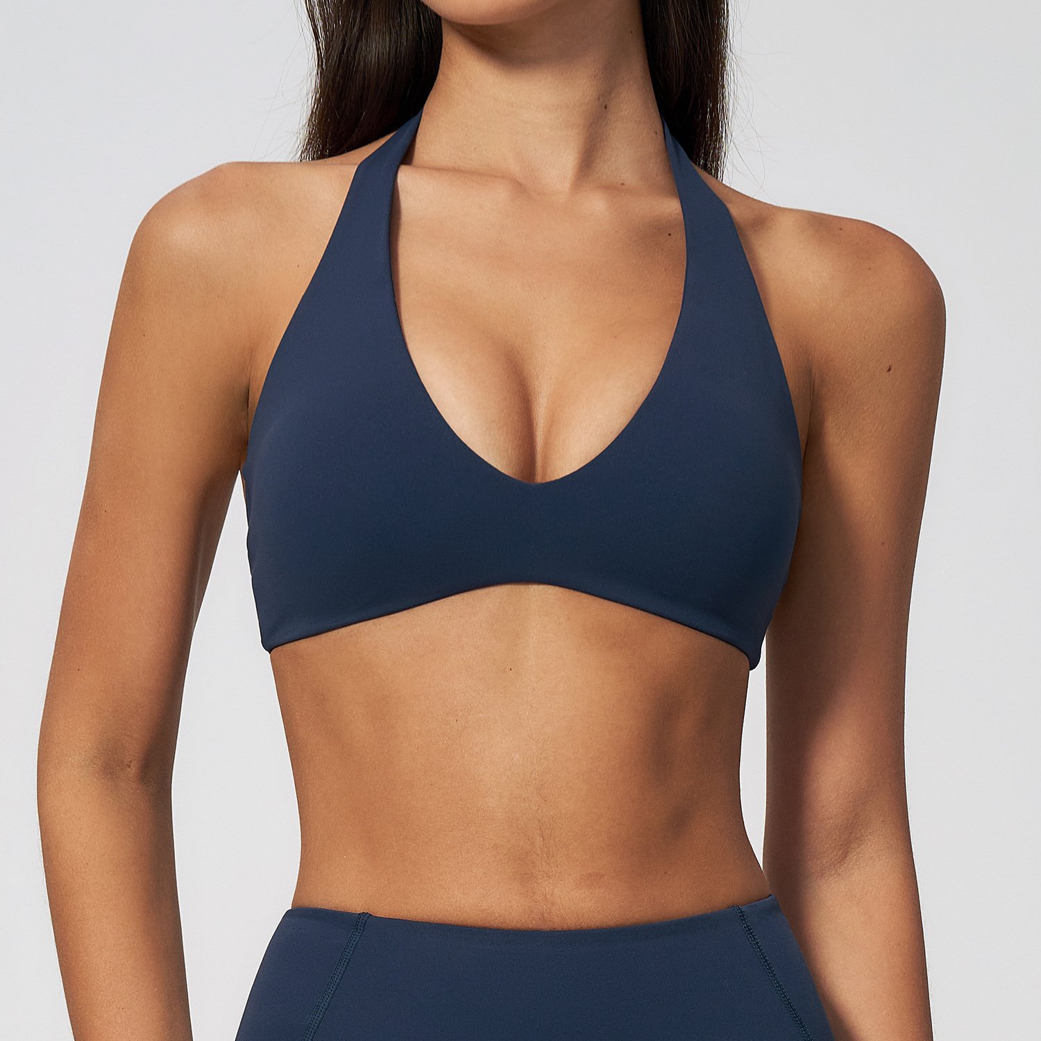 Built In Pads Women’s Clothing Manufacturers Medium Impact Sports Bra